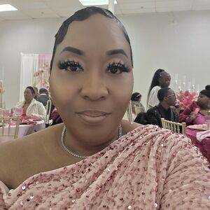 Meet your Posher, Arlene